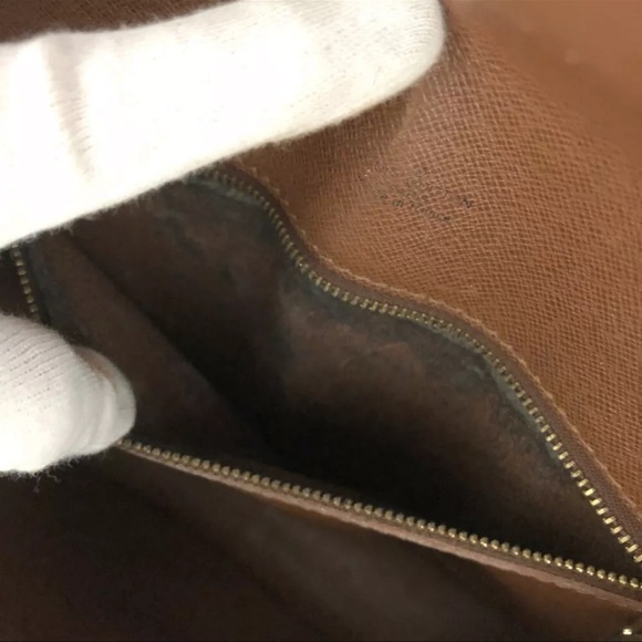 AUTH Louis Vuitton Monogram Saint Cloud GM Shoulder Bag Crossbody - Picture 10 of 11